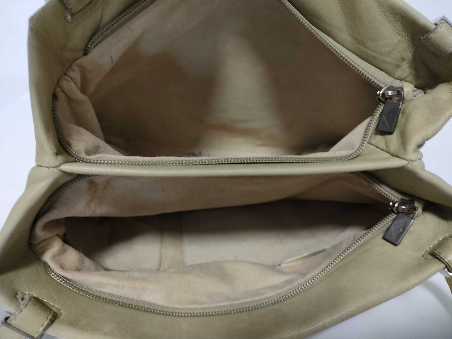 BOTTEGA VENETA Intrecciato Bottega Veneta Shoulder Bag