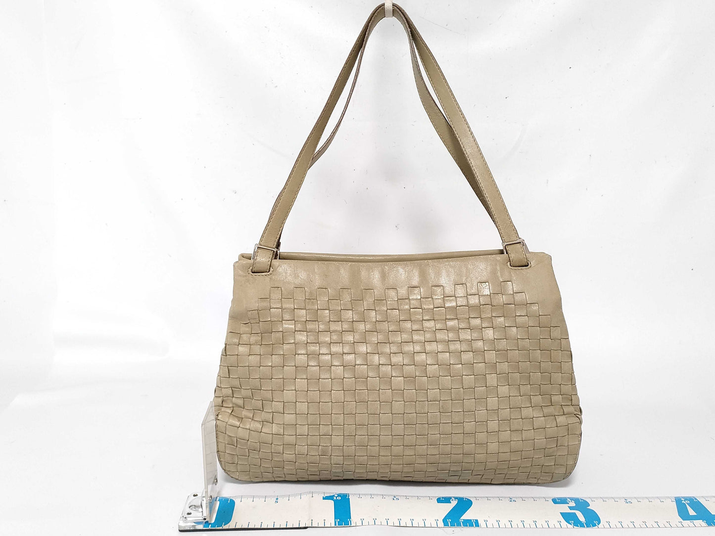 BOTTEGA VENETA Intrecciato Bottega Veneta Shoulder Bag