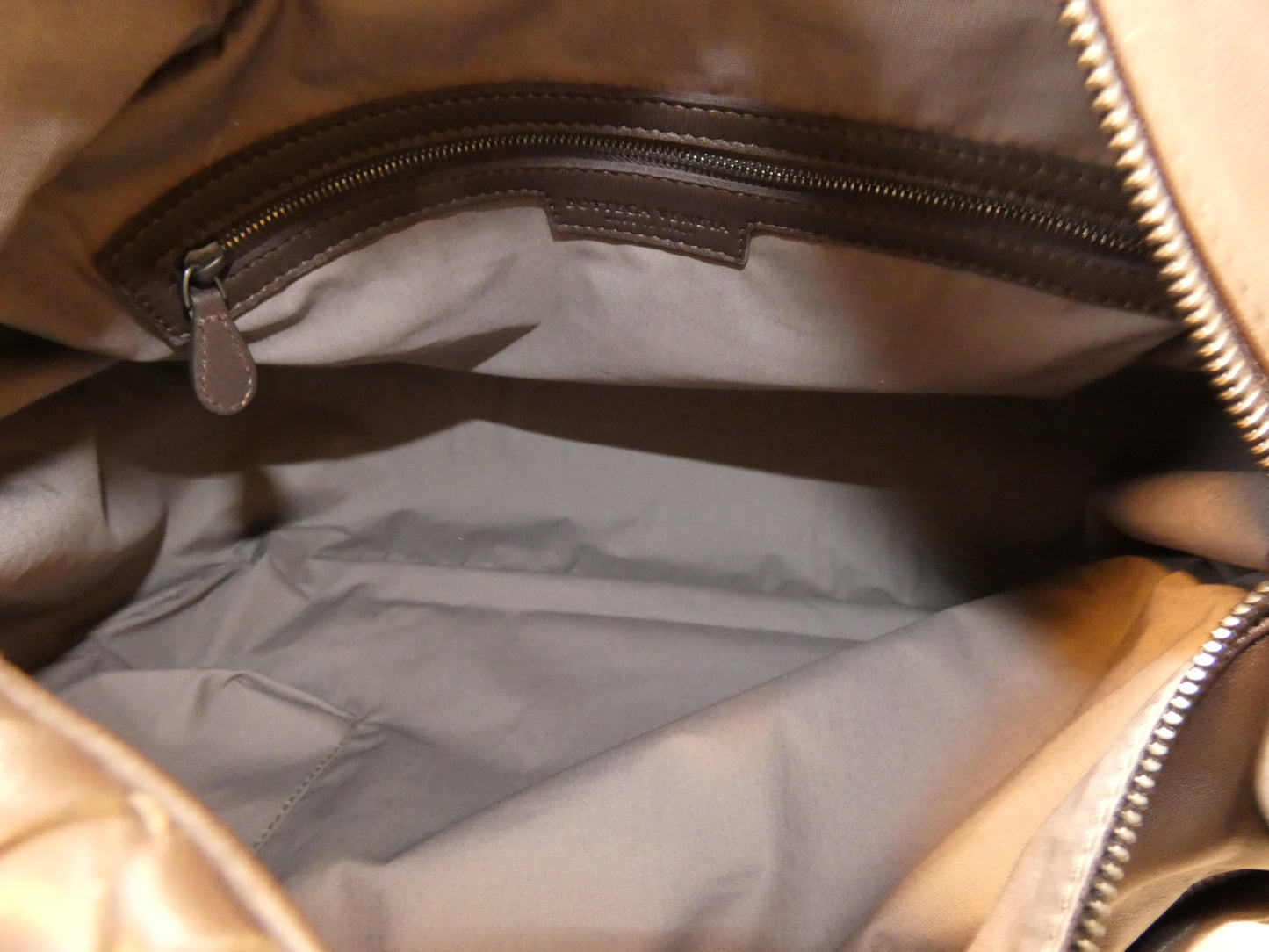 BOTTEGA VENETA Hobo Intrecciato Leather Dark Brown Shoulder Handbag