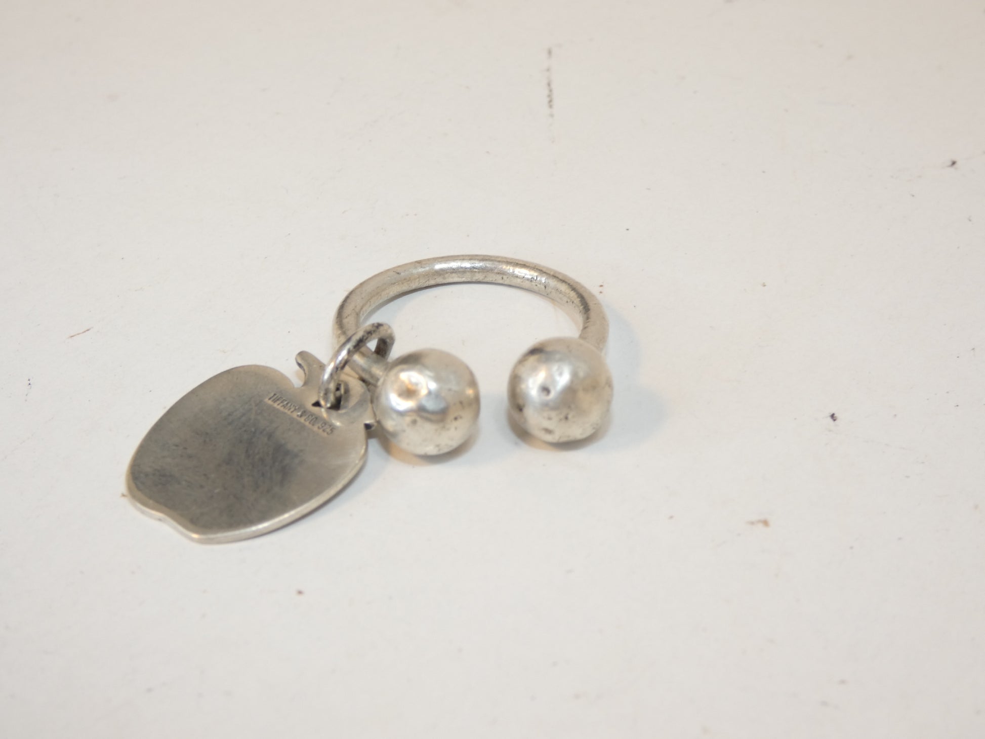 Tiffany & Co. Return to Tiffany Apple 925 Key Ring Key Case Key Holder