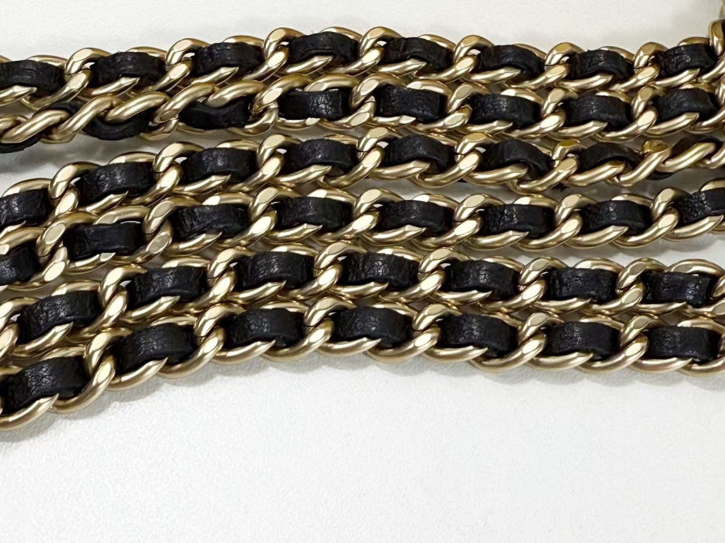 CHANEL Mini Matelasse Shoulder Bag, 20cm Wide, Tricolor, Double Chain, 18th Series, Vintage G Hardware, Seal Included, 18028601