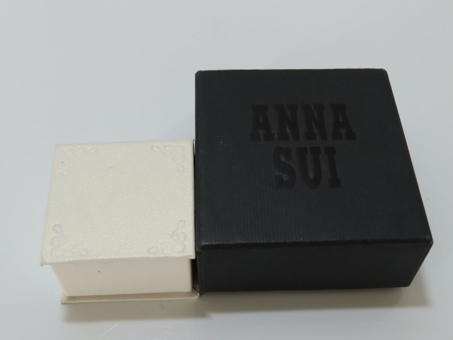 ANNA SUI ANNA SUI necklace , 3 rings 4 pieces in one set Accessories set Accessories set