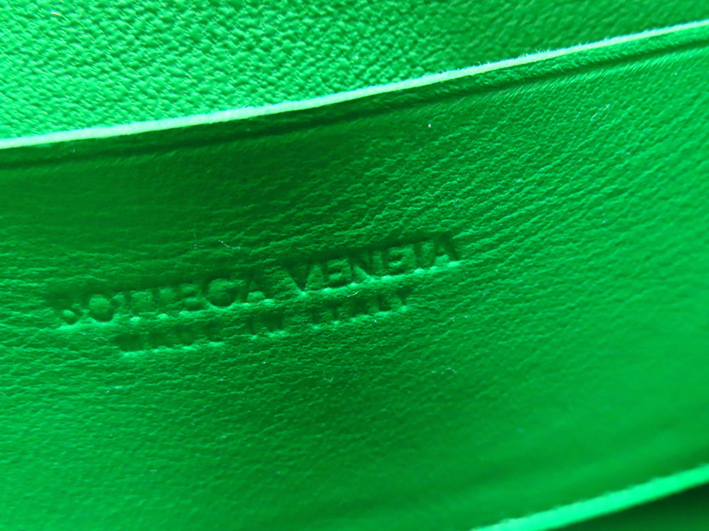 BOTTEGA VENETA Intrecciato Cassette Green Shoulder Bag