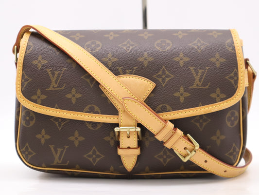 LOUIS VUITTON M42250 Sologne Shoulder Bag