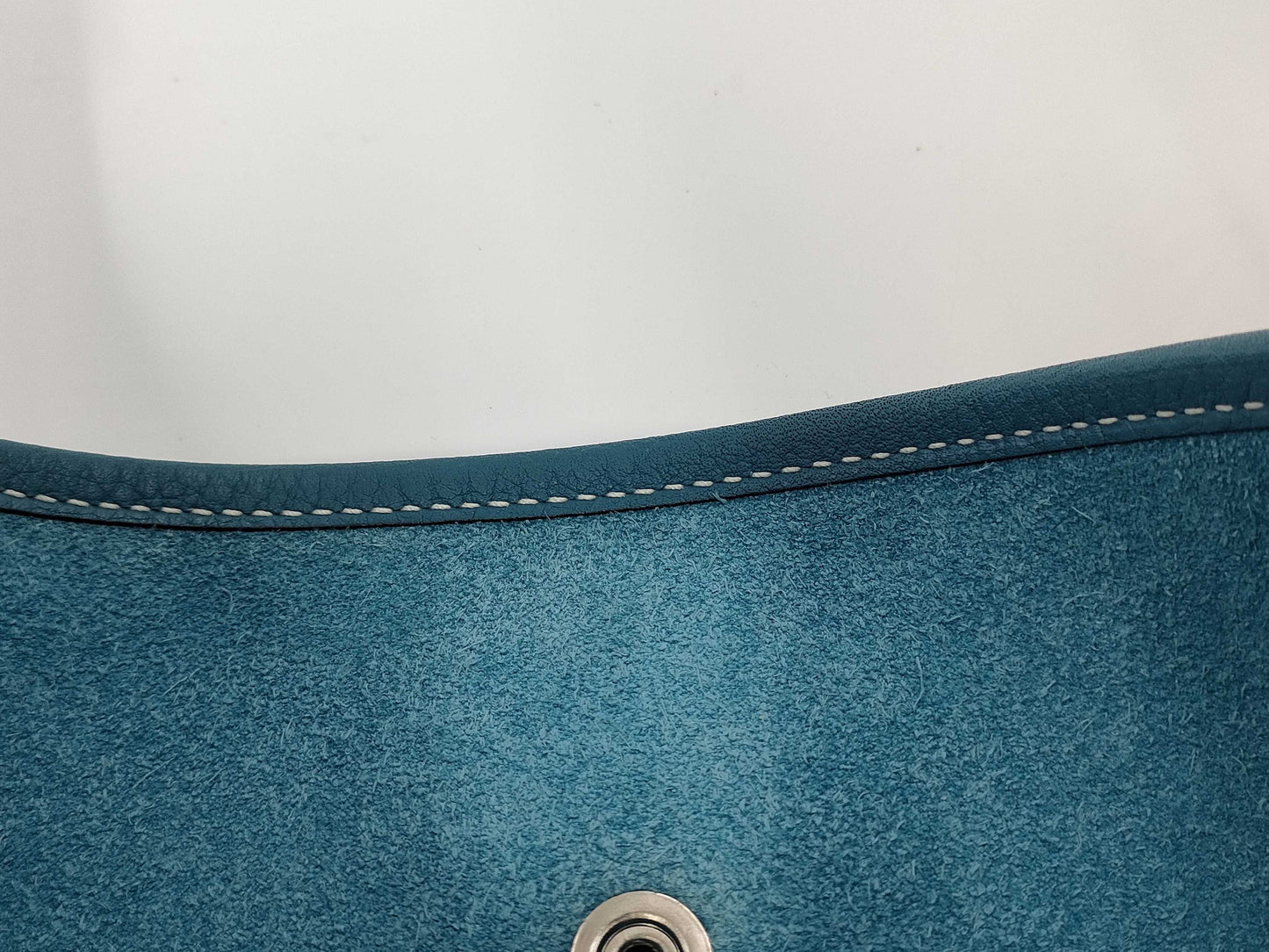 HERMES Evelyn GM Shoulder Bag, K Stamp, 2007, Taurillon Leather, Silver Hardware, Blue, Strap and Dust Bag Included