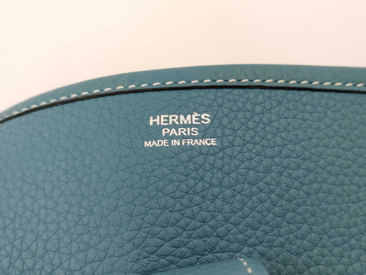 HERMES Evelyn GM Shoulder Bag, K Stamp, 2007, Taurillon Leather, Silver Hardware, Blue, Strap and Dust Bag Included