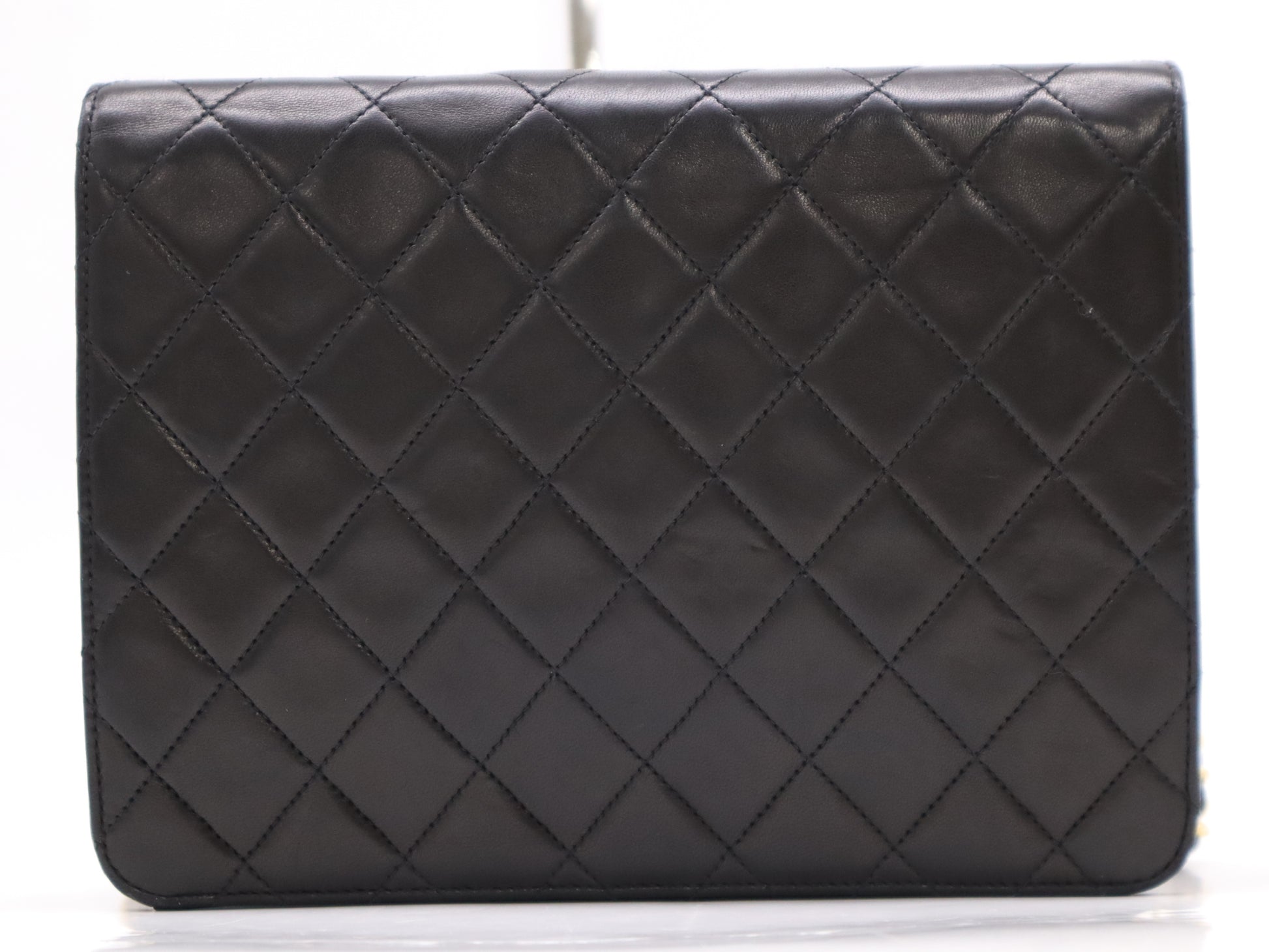 CHANEL Lambskin Matelasse 22 Shoulder Bag, Small Flap, Small Chain, Push Lock, Grand Design Hardware, Black Seal, 4014386