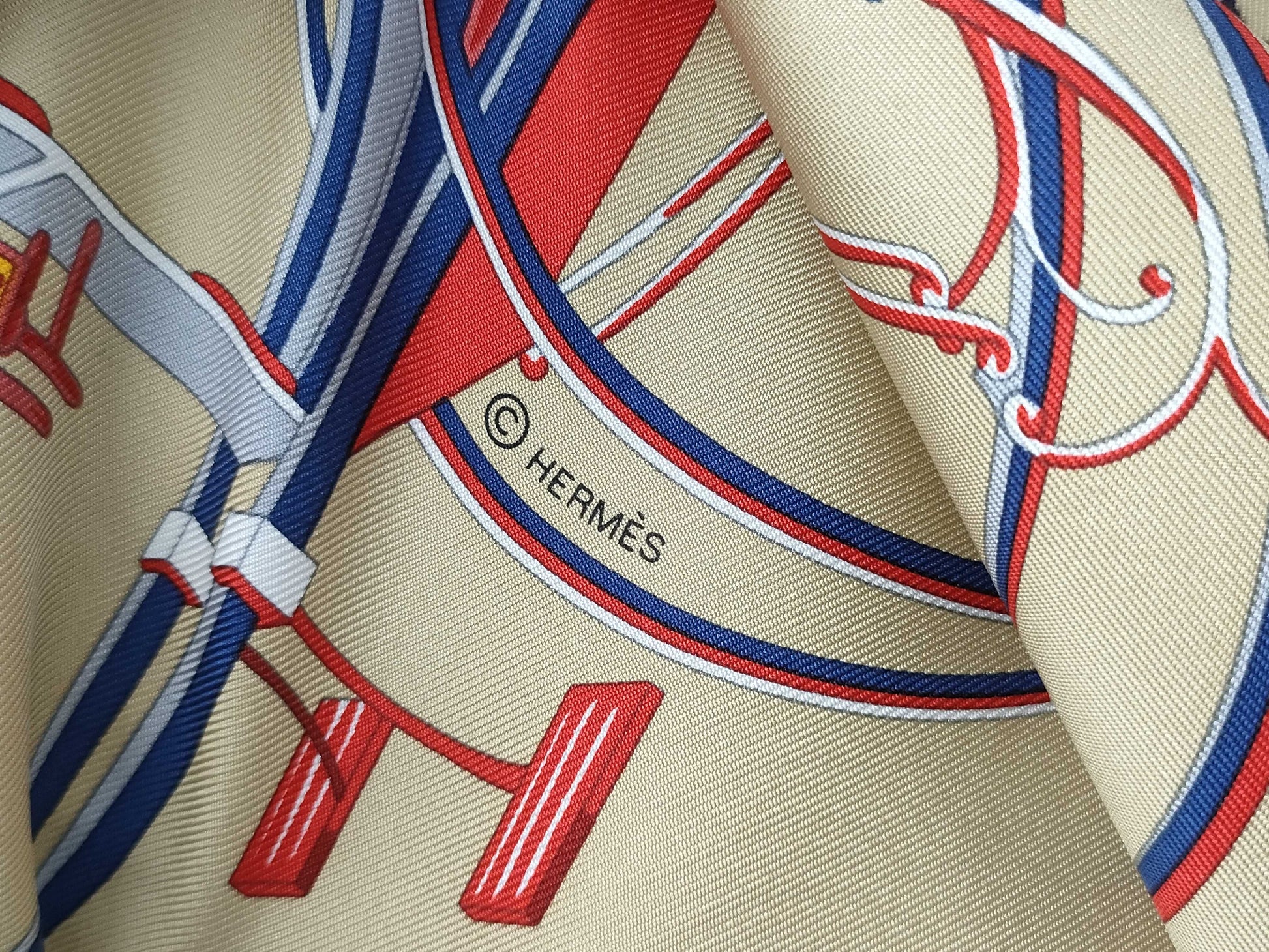 HERMES Silk Carré 90 LA PERRIERE Scarf with Box