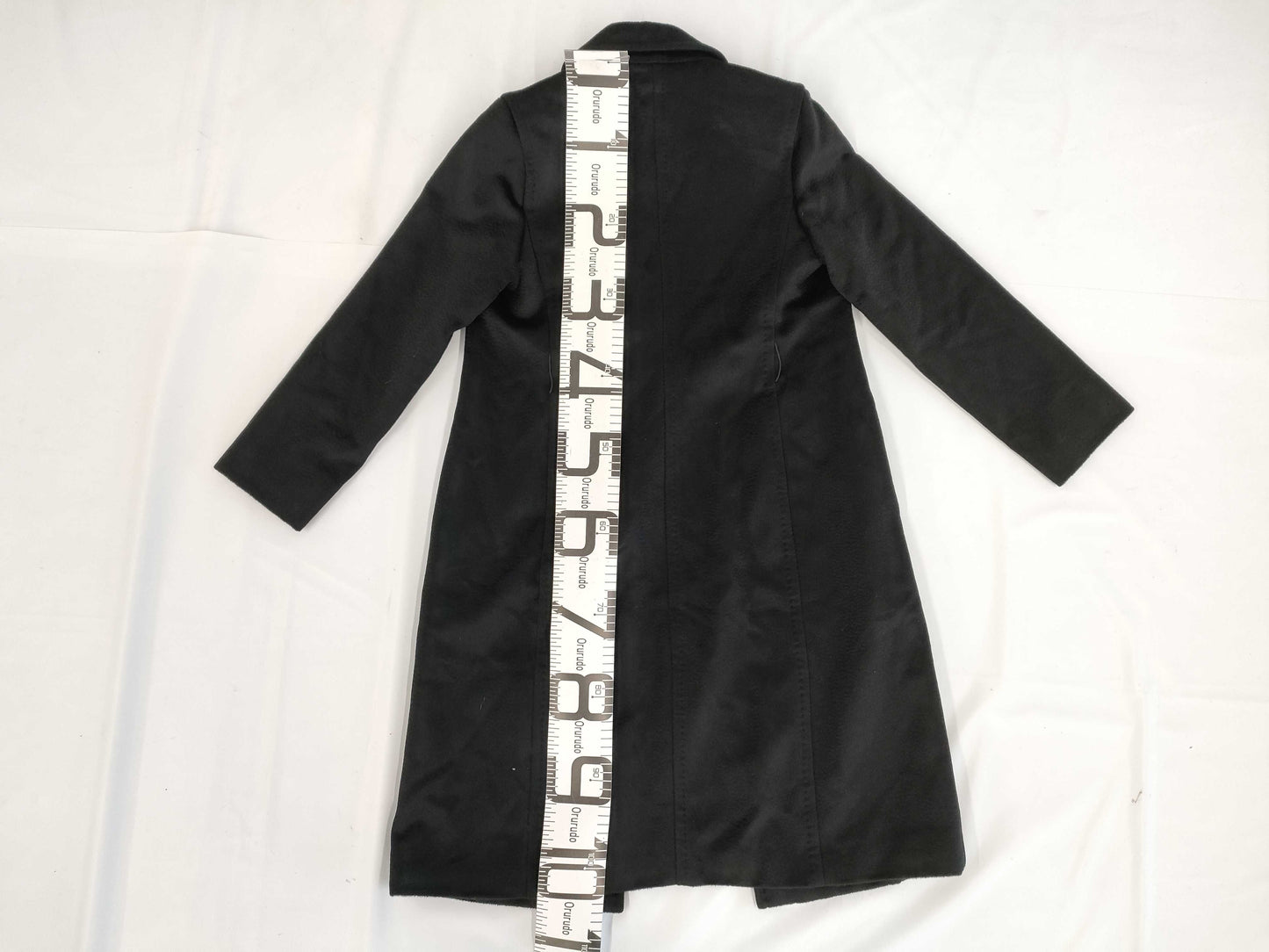 MaxMara MAXMARA Manuela 100% Camel Coat in Excellent Condition with Belt, Size 36