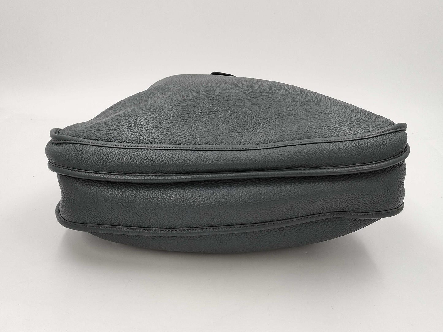 HERMES Evelyn III TGM Taurillon Clemence Cobalt Silver Hardware P Stamp Shoulder Bag