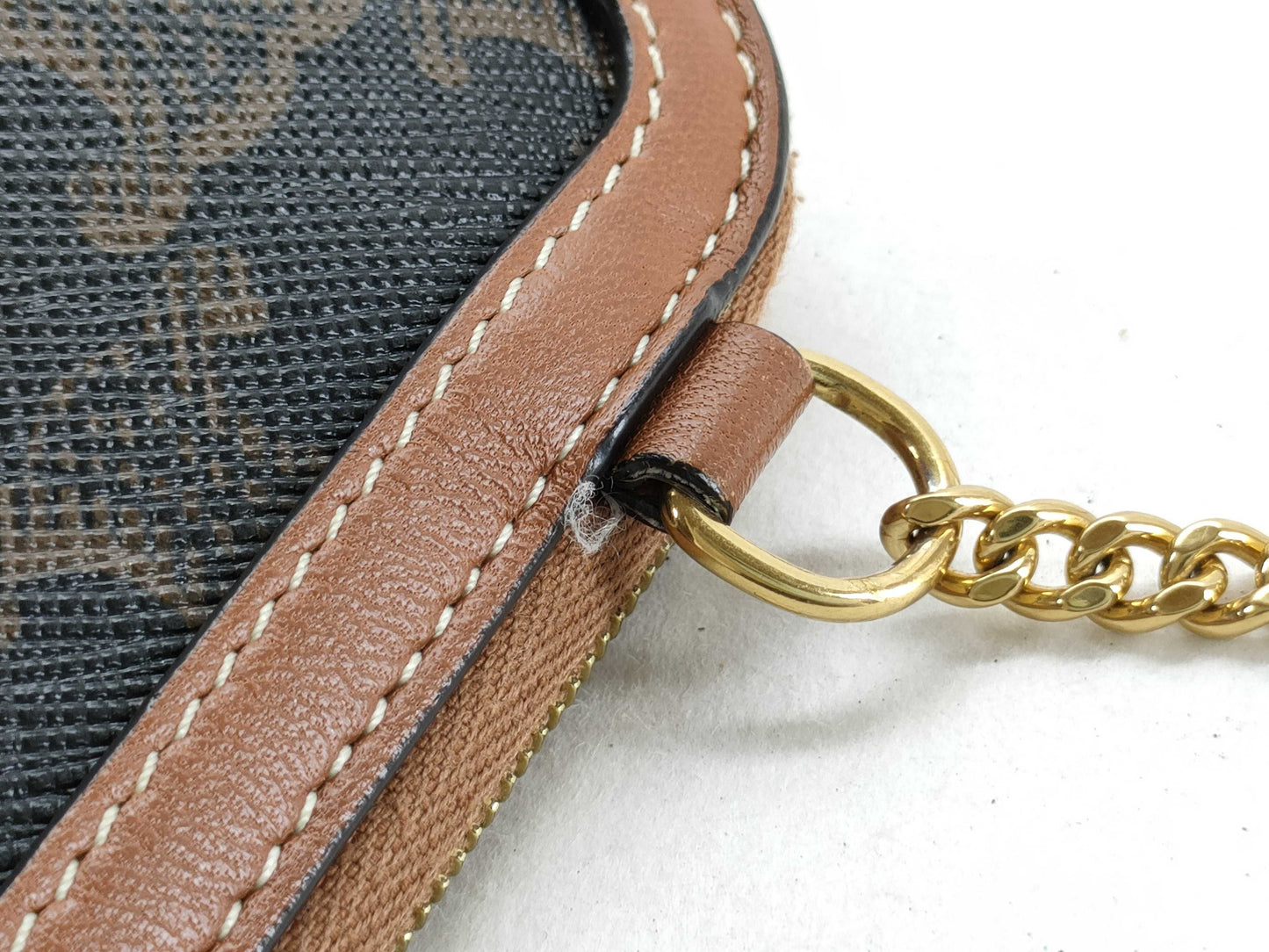 CELINE Chain Clutch Bag with Triomphe Logo in PVC, Brown, 10E382CCH.04LU, Shoulder Bag