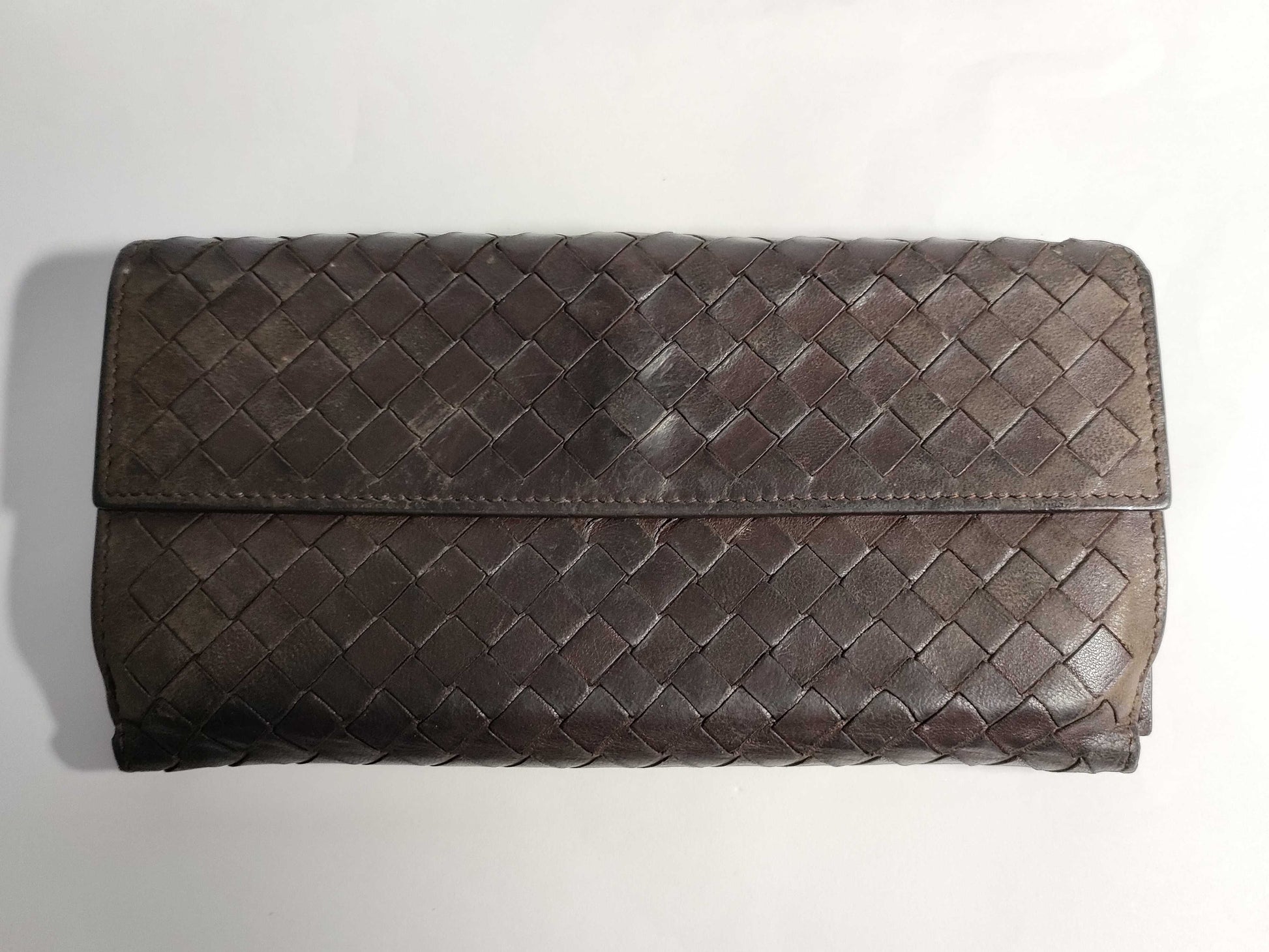 BOTTEGA VENETA Intrecciato Long Wallet in Brown Lambskin