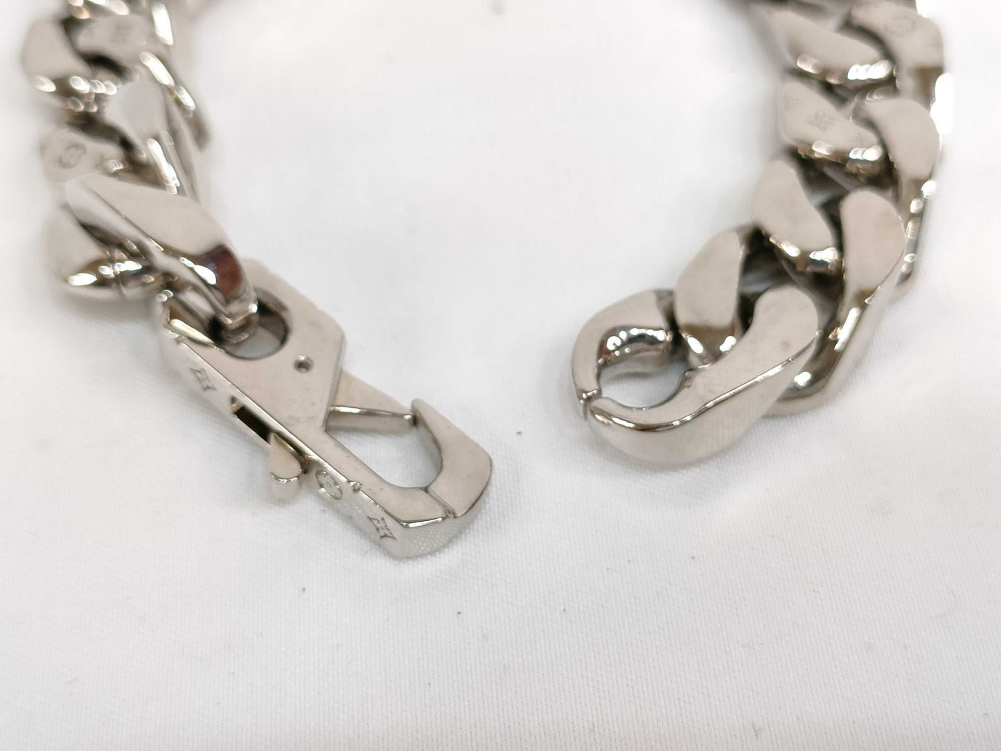 LOUIS VUITTON LV M69988 Brass LV Chain Links M Bracelet/Bangle