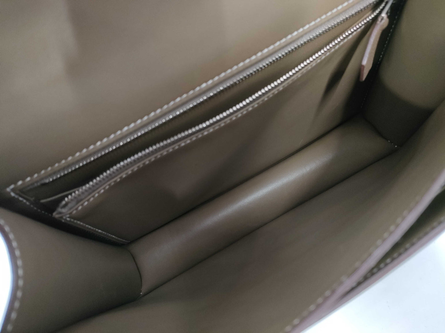 HERMES Constance Epsom Silver Constance Series A Stamp Shoulder Bag