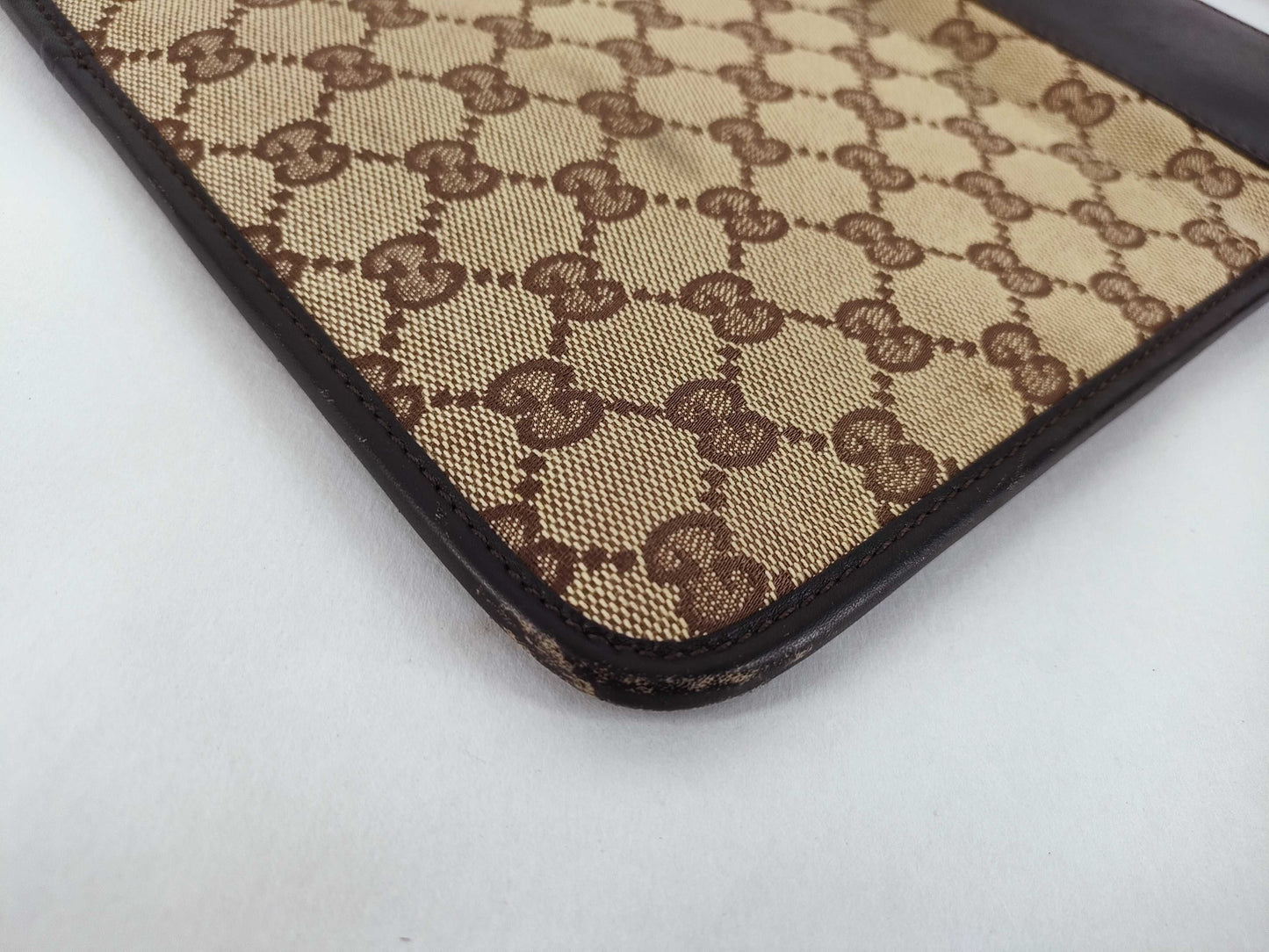GUCCI GG Canvas Shoulder Bag Gucci GG Canvas Shoulder Bag