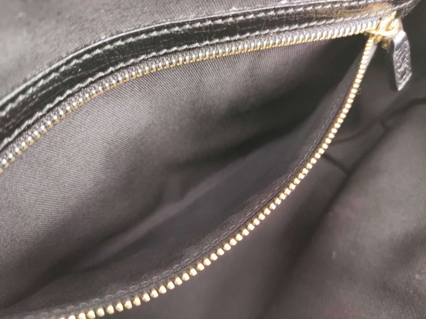 GUCCI GG Canvas Handbag Black