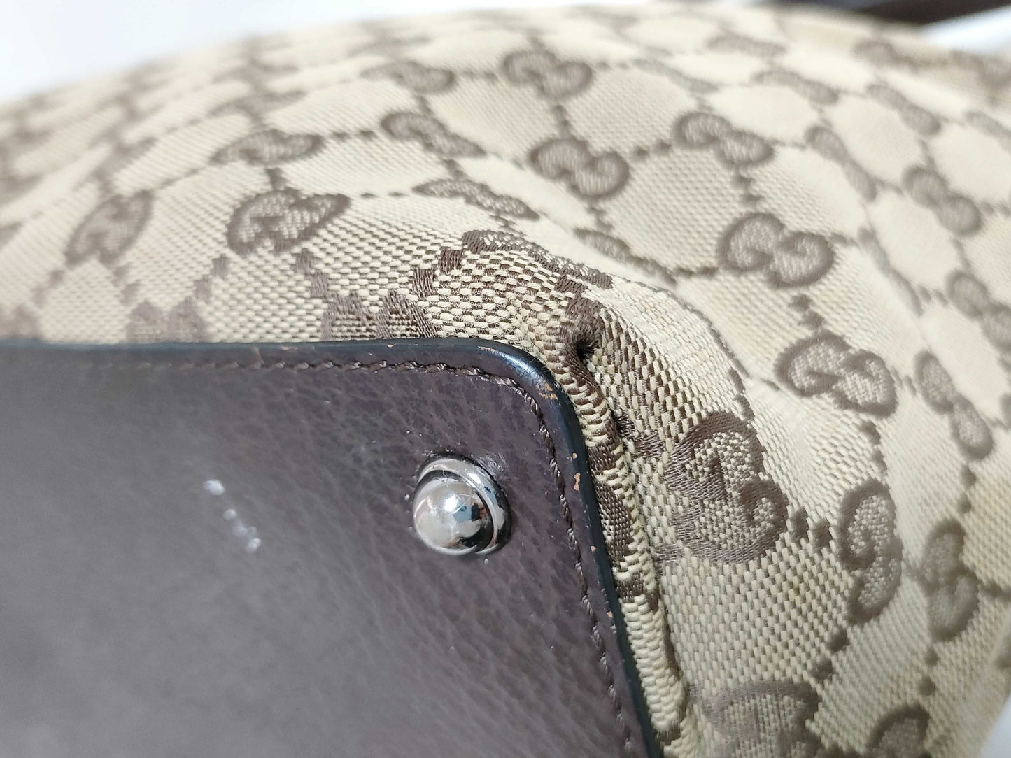 GUCCI GG Canvas Tote Bag Gucci GG Canvas Tote Bag
