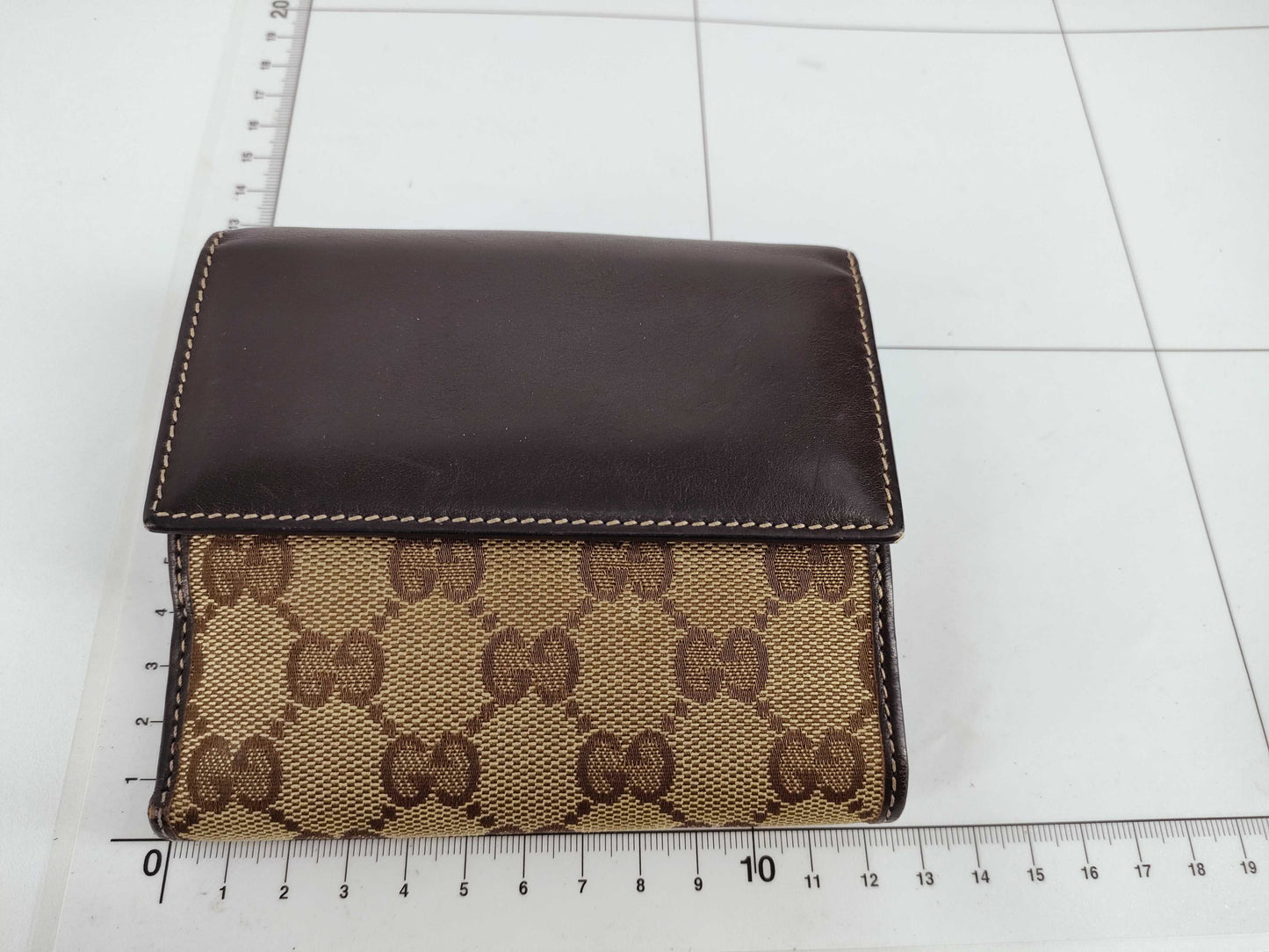 GUCCI GG Canvas Folding Wallet