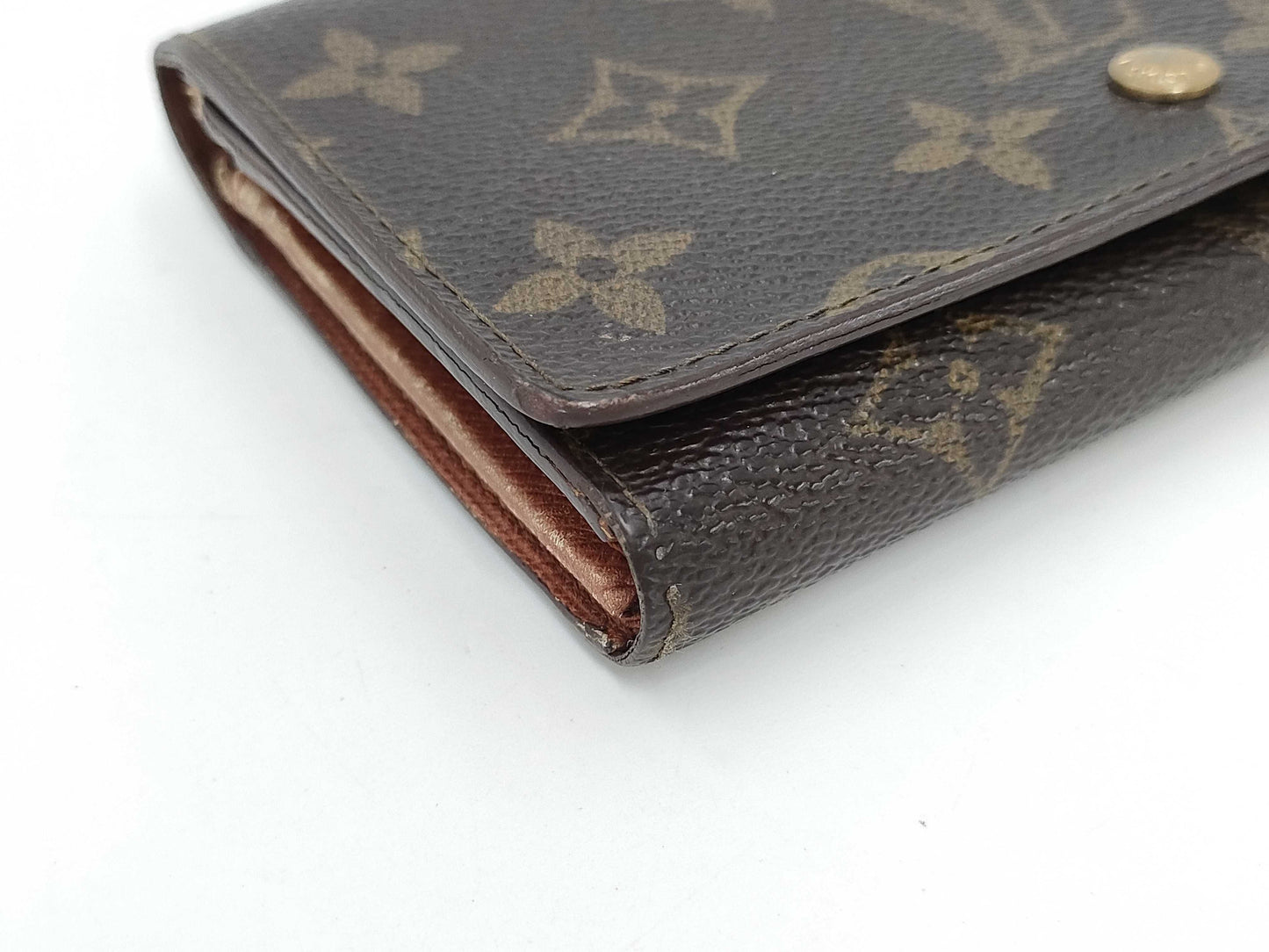 LOUIS VUITTON Monogram Louis Vuitton Monogram Wallet