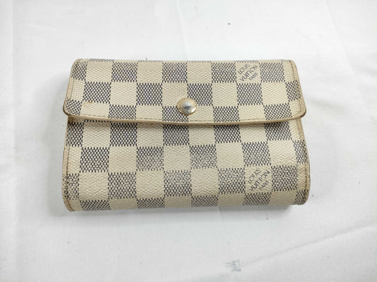 LOUIS VUITTON Damier Azur Louis Vuitton Damier Azur folding wallet