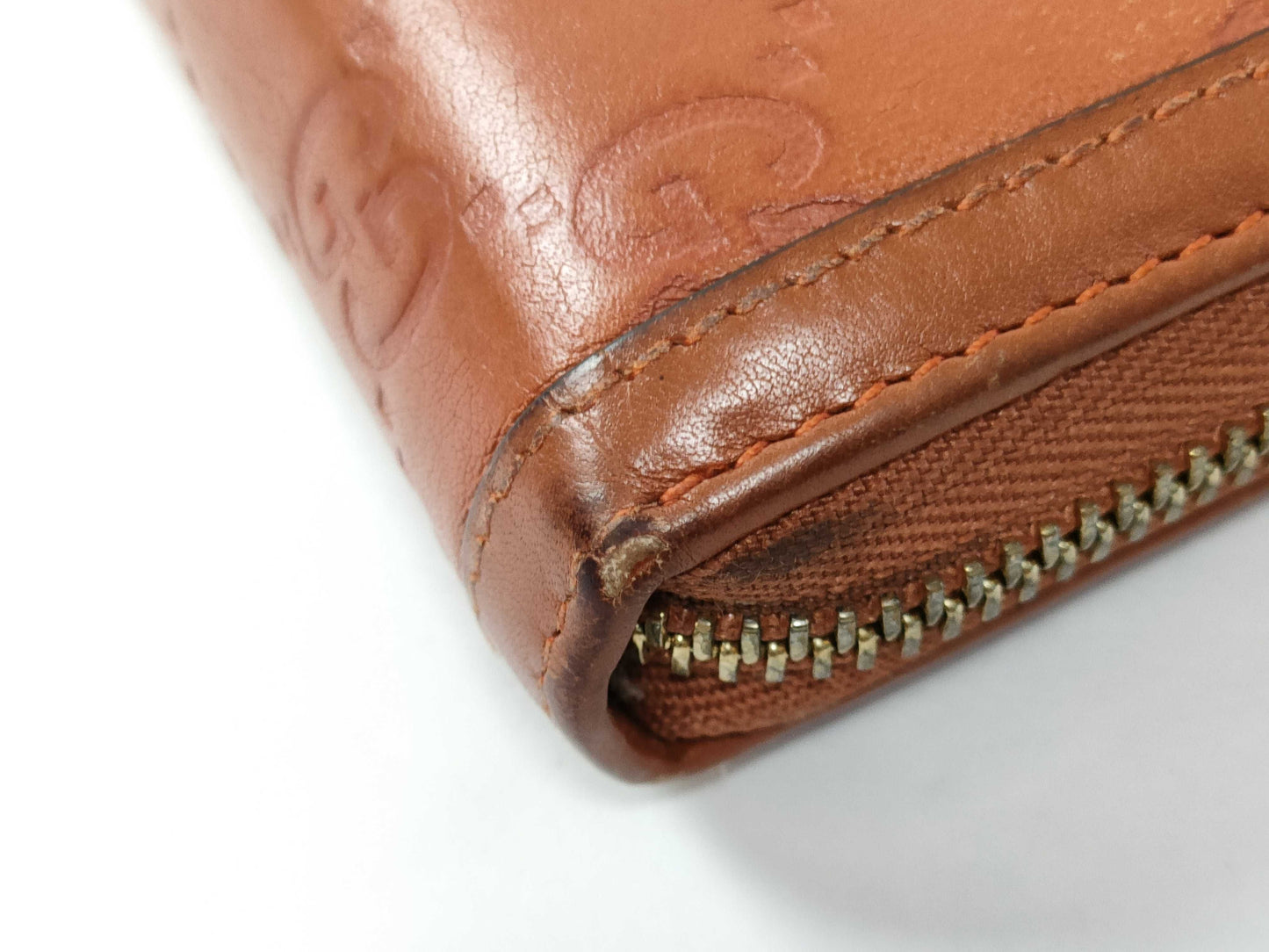 GUCCI Sukey Zippy Wallet