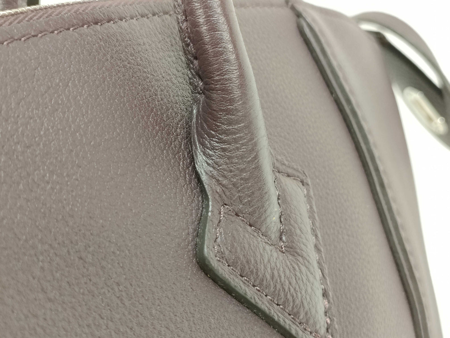 LOUIS VUITTON LV Taurillon Barnassaire Lockit Shoulder Bag
