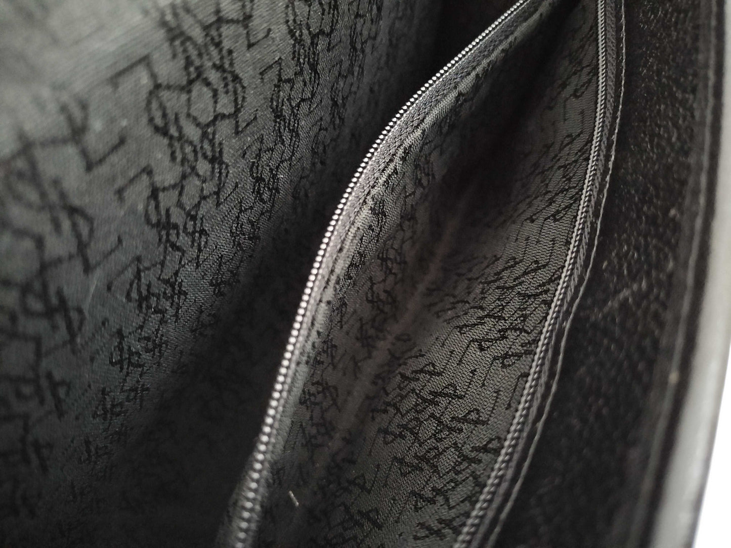 Yves Saint Laurent Cassandra Shoulder Bag in Black Leather