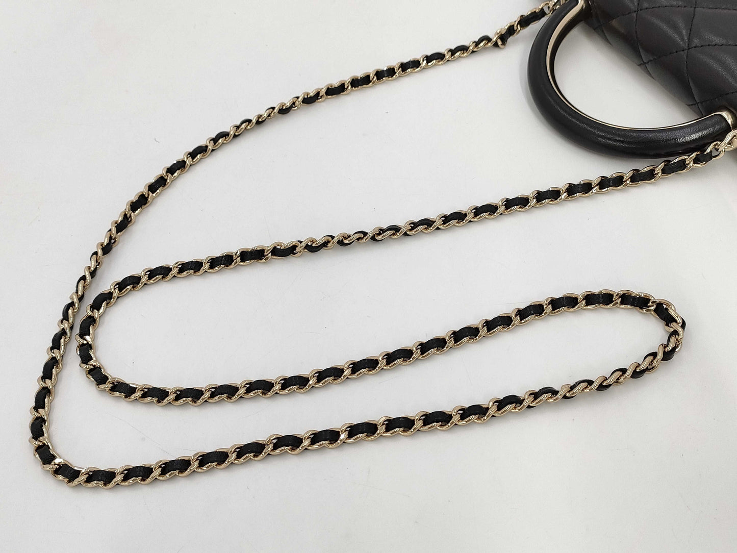 CHANEL CHANEL Lamb Matelasse Chain Black Shoulder Bag with Serial Number