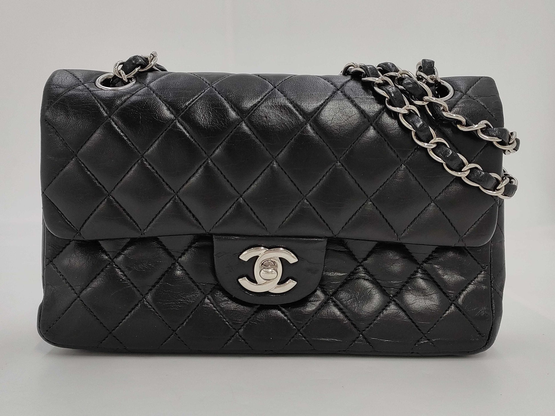 CHANEL CHANEL Matelasse 23 Lambskin Chain Shoulder Bag in Black with Silver Hardware