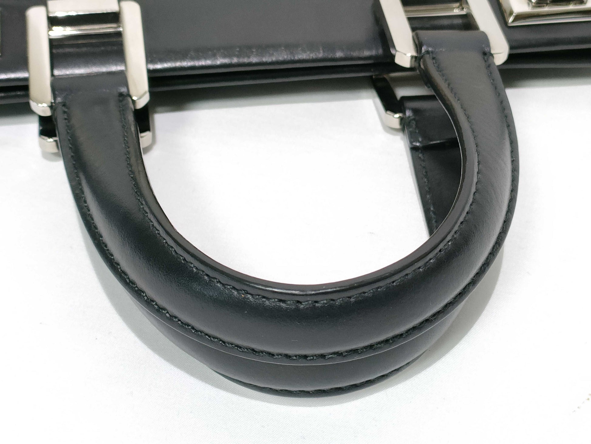 GUCCI GUCCI Gucci Zumi Leather 2-Way Handbag Black x White 569712 Handbag Handbag