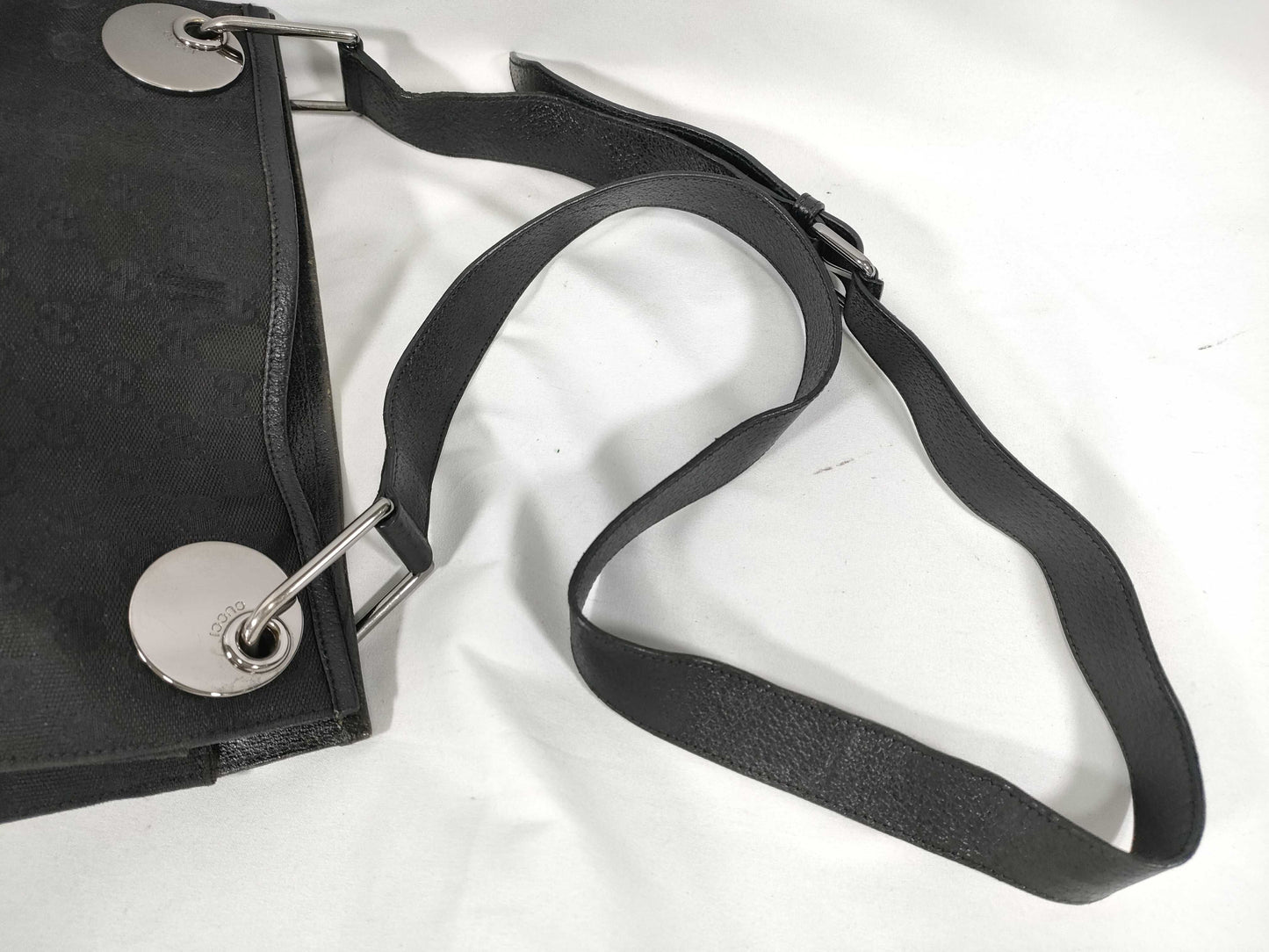 GUCCI GG Canvas Shoulder Bag