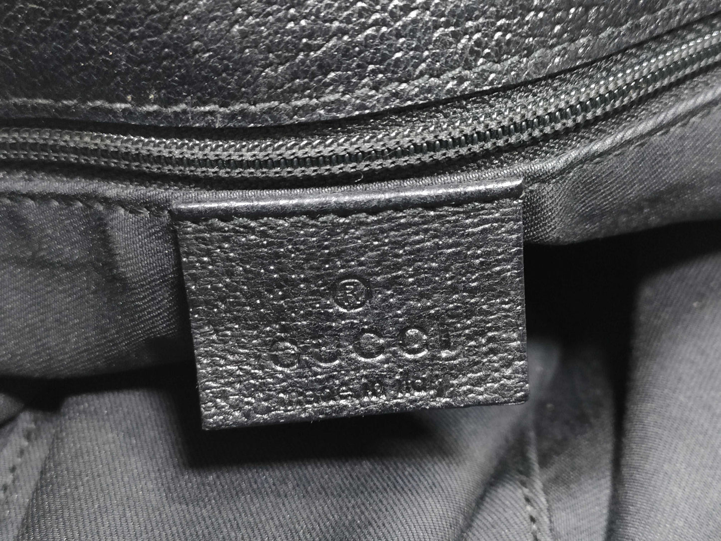 GUCCI GG Canvas Shoulder Bag