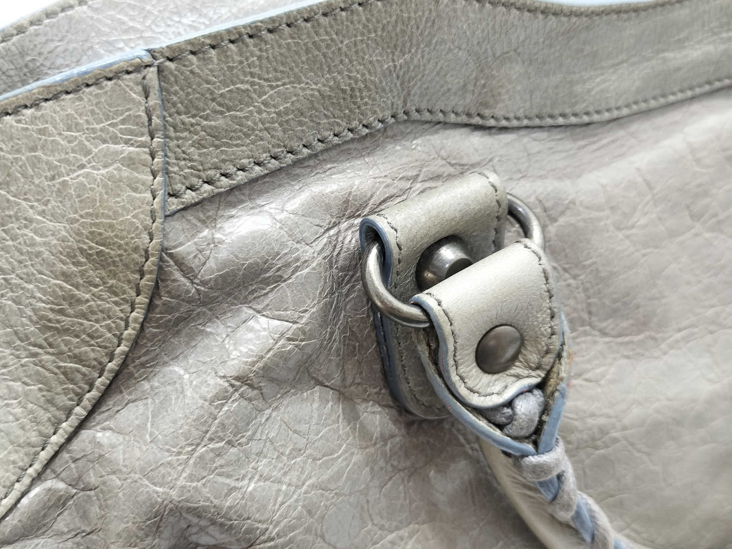 BALENCIAGA The City Balenciaga City Handbag Handbag
