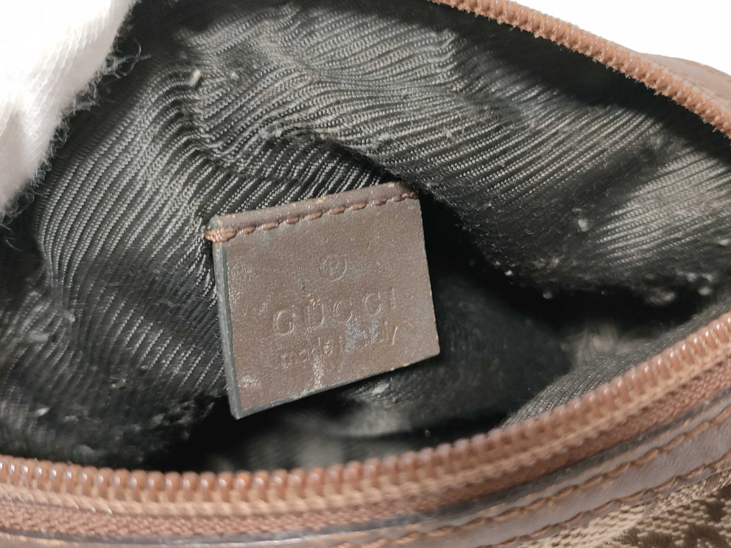 GUCCI GG Canvas Pouch