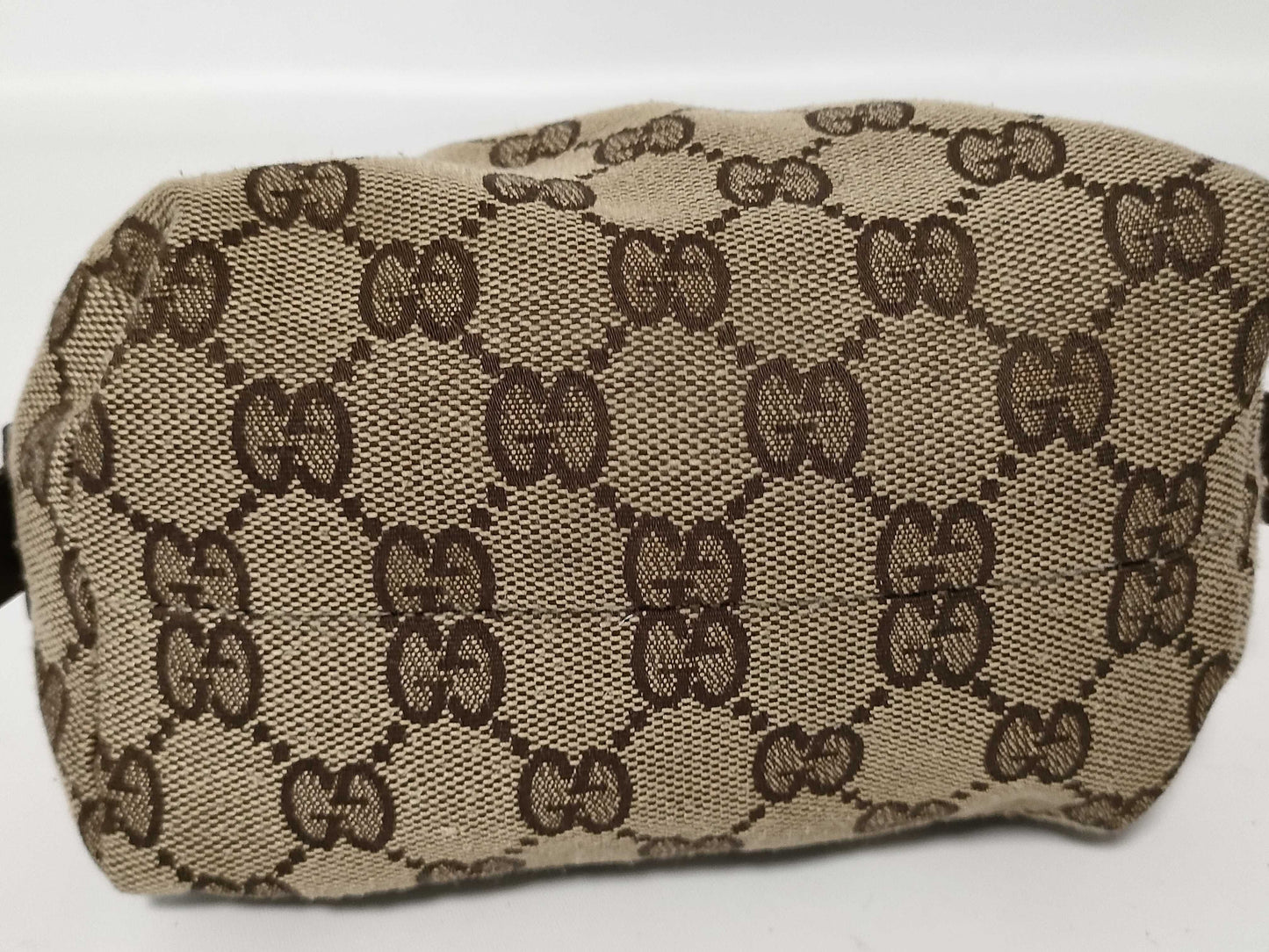 GUCCI GG Canvas Pouch