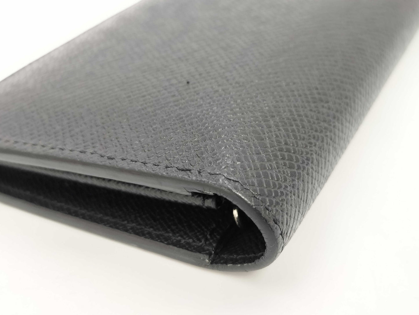 LOUIS VUITTON Taiga Portefeuille Brazza M30501 Wallet