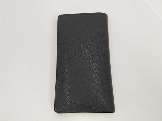 LOUIS VUITTON Taiga Portefeuille Brazza M30501 Wallet