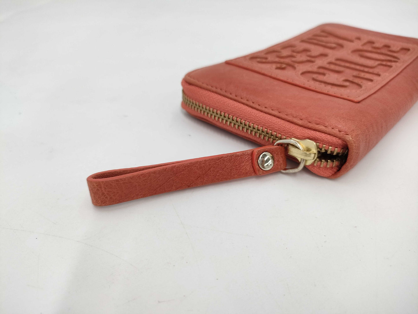SEE BY CHLOE Round Zip Wallet