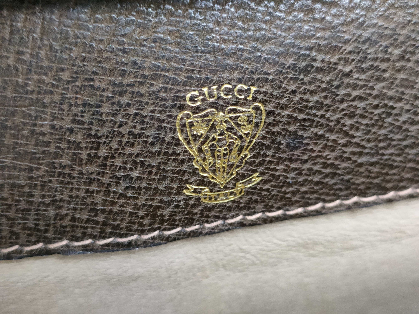 GUCCI Old Gucci Leather Shoulder Bag