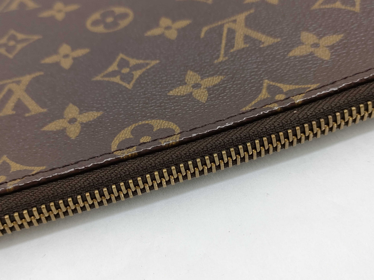 LOUIS VUITTON Monogram Poche Document TH0928 Clutch Bag