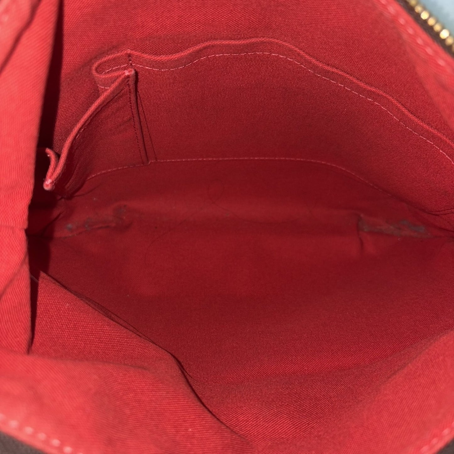 LOUIS VUITTON Bloomsbury Shoulder Bag