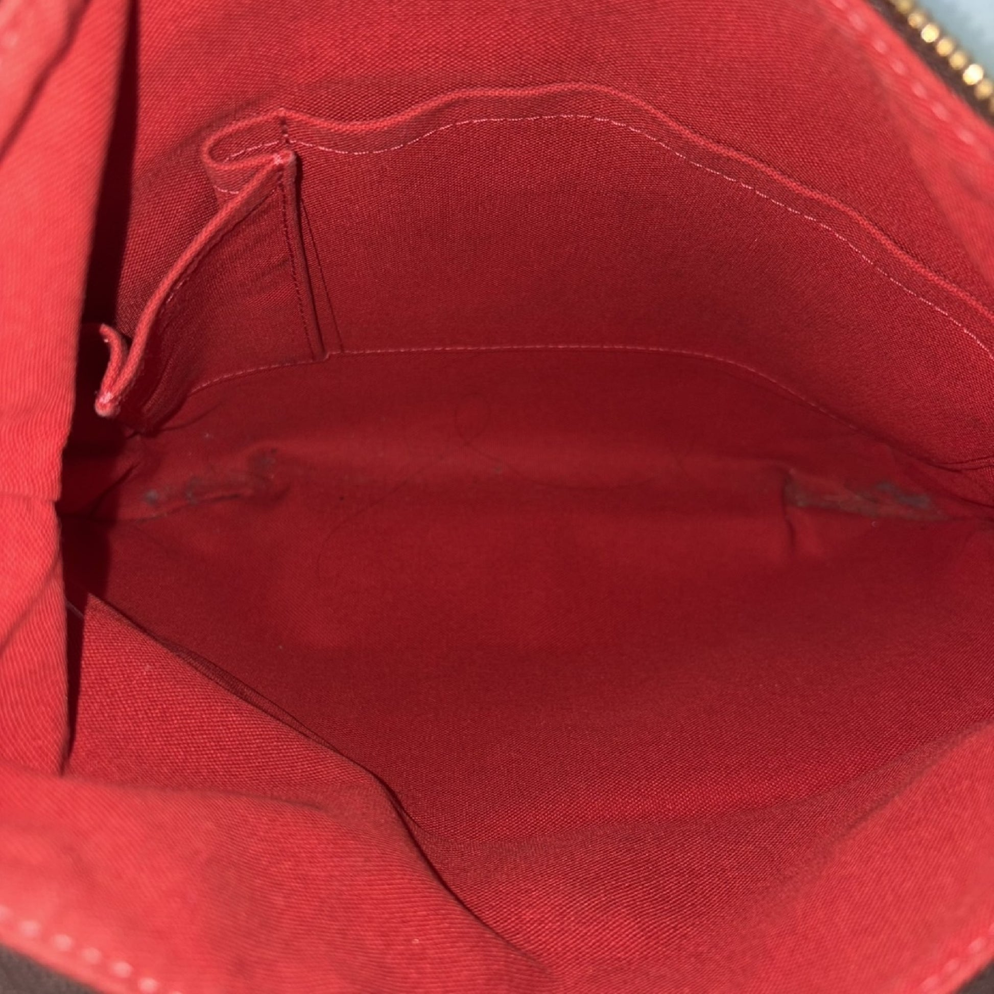 LOUIS VUITTON Bloomsbury Shoulder Bag