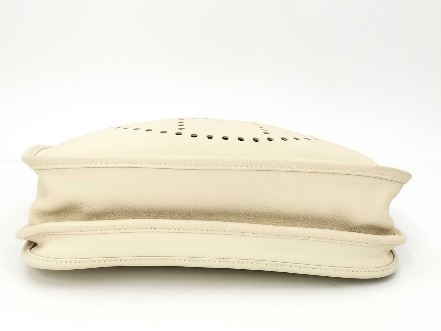HERMES Evelyne III X Stamp Shoulder Bag