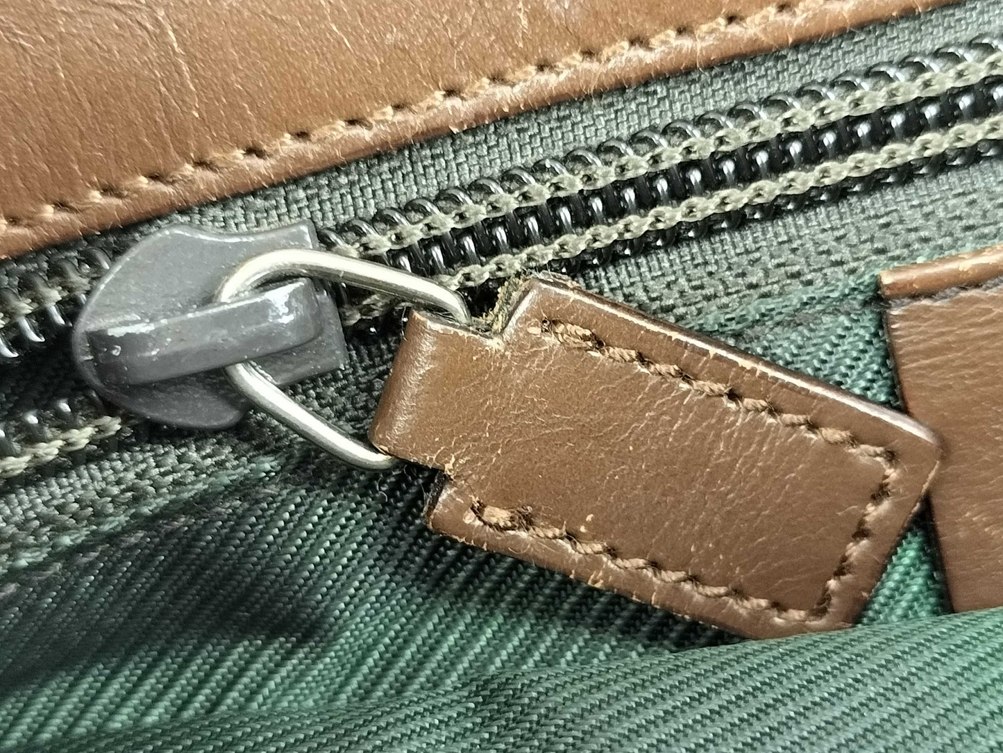 GUCCI GG Canvas GUCCI GG Canvas x Leather Shoulder Bag Shoulder Bag
