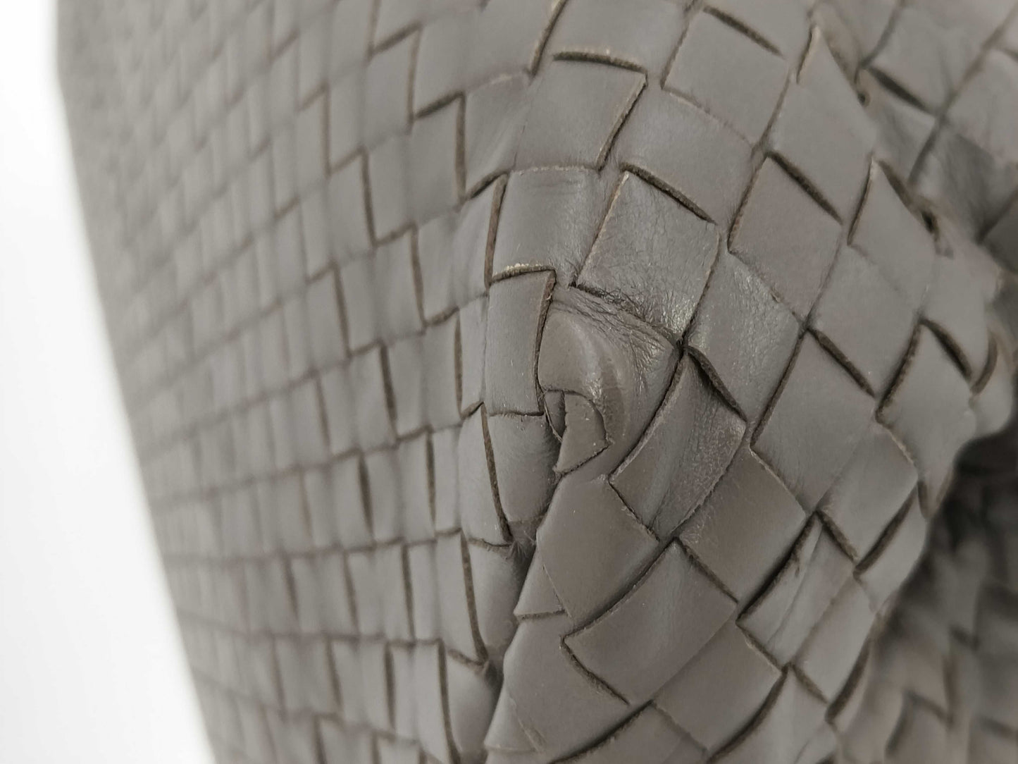 BOTTEGA VENETA Bottega Veneta Intrecciato Gray Handbag