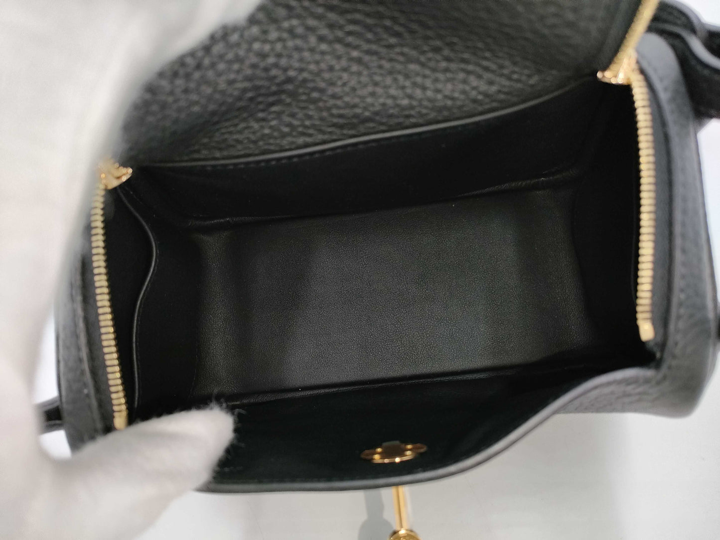 HERMES Lindy Mini Taurillon Black Shoulder Bag with GD Hardware and Double Stamp