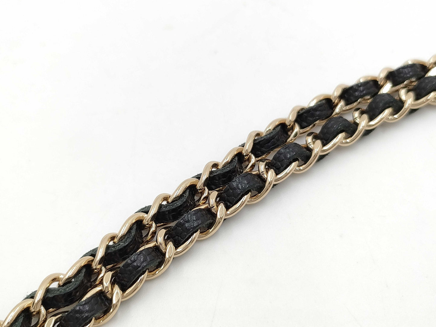 CHANEL CHANEL Matelasse Caviar Leather Chain Shoulder Wallet with GD Hardware Shoulder Bag