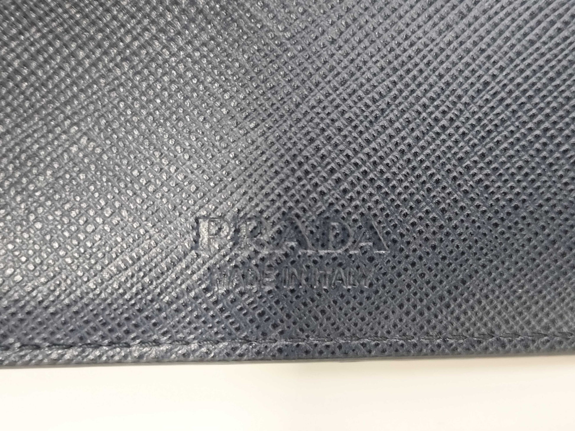 PRADA SAFFIANO BICOLO Bifold Wallet in Navy Blue 2MO513