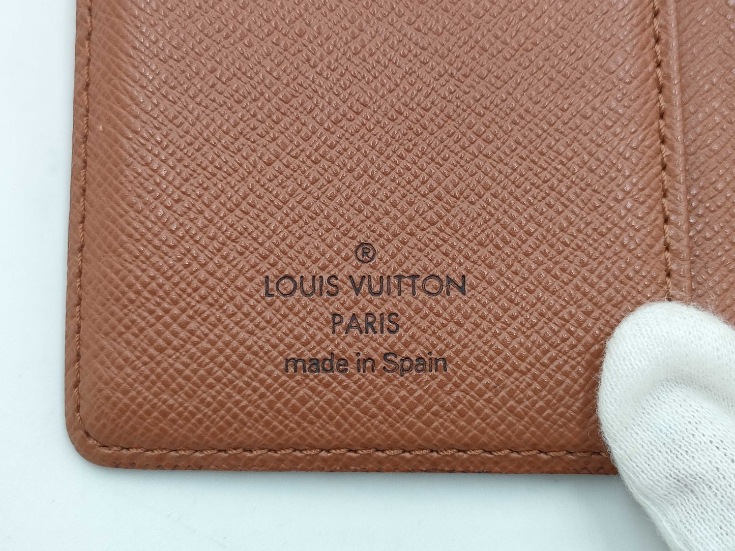 LOUIS VUITTON Monogram LV Agenda Notebook Cover