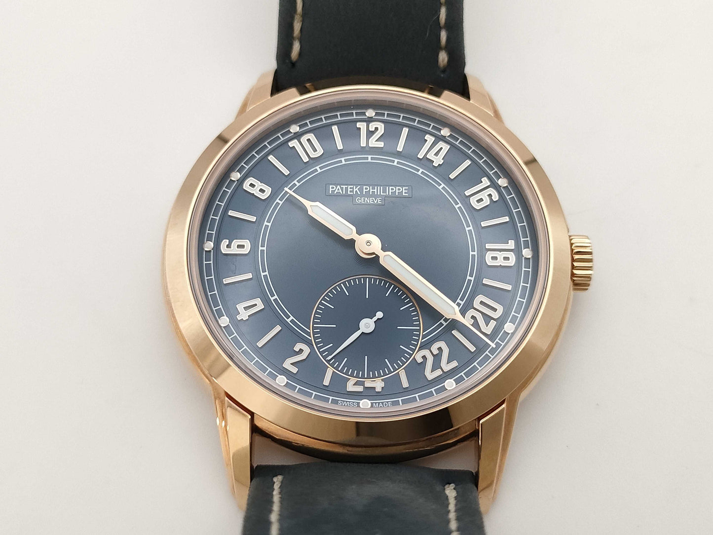 PATEK PHILIPPE Calatrava 5224R-001 Automatic Blue Dial 18K Gold Men's Watch